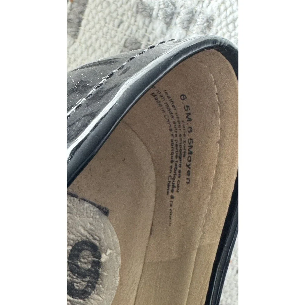 Karl Lagerfeld Paris Moyen Black Slip On Patent Leather Loafer Shoes 6.5 - Picture 6 of 7